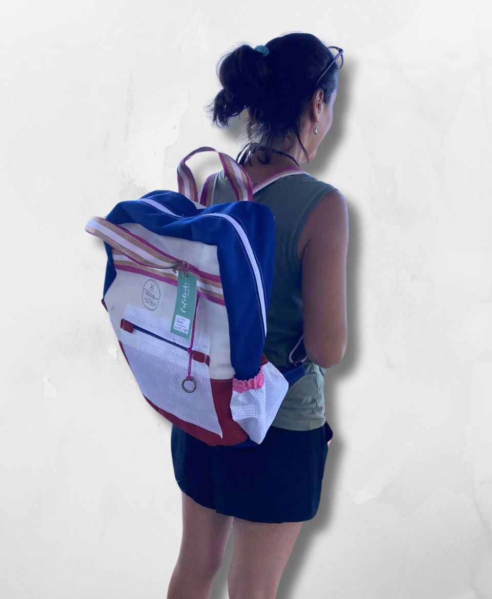 Claire zaino collezione CuCilento personalizzabile su richiesta indossato