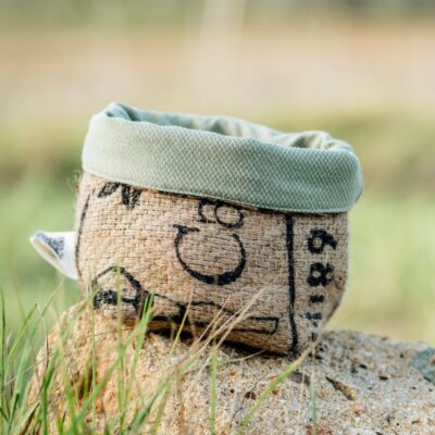 Fefè cestino collezione Cucilento materiale juta upcycling