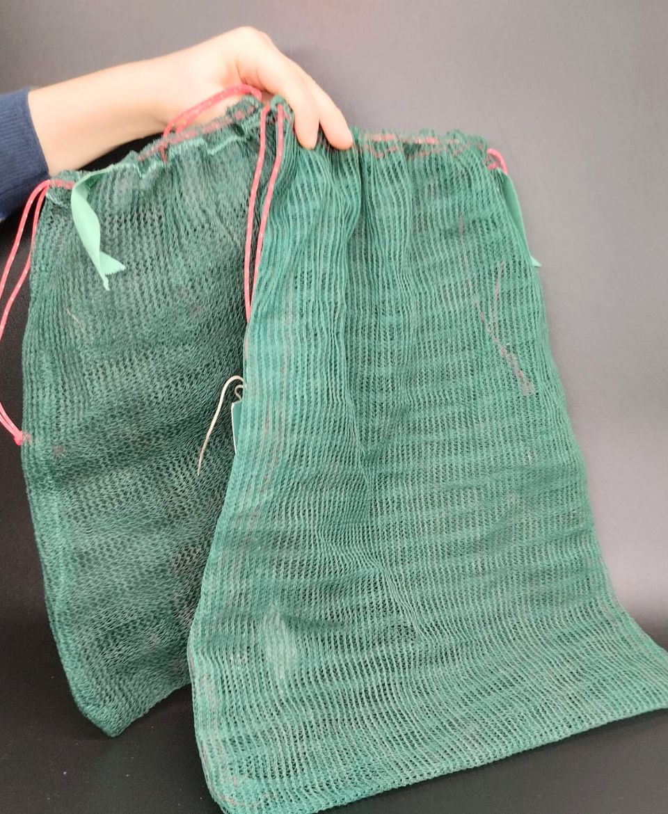 Loulou Retina M Collezione CuCilento chiusa prospettiva per spesa sfusa